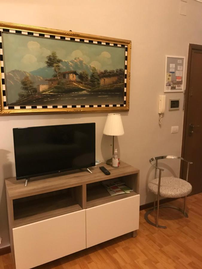 Calefati House Possibilita Self Check In Dopo Le 22 Appartement Bari Buitenkant foto