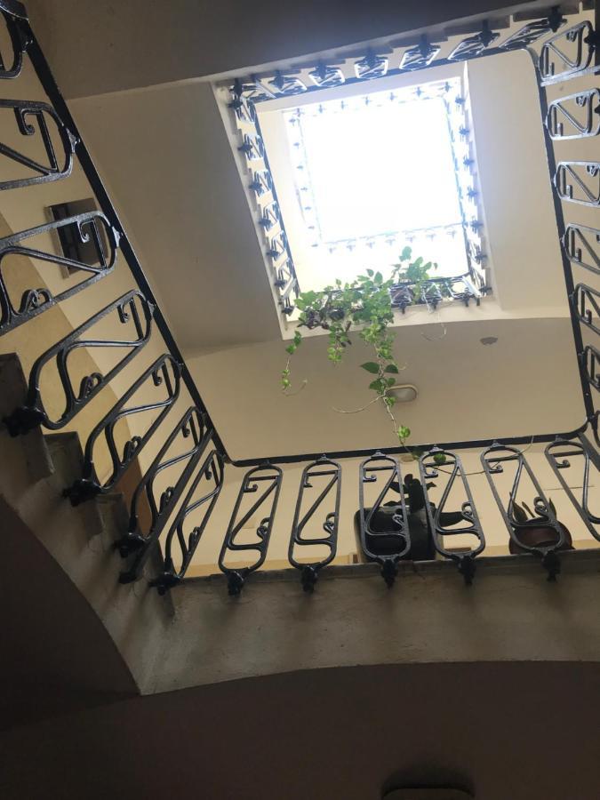 Calefati House Possibilita Self Check In Dopo Le 22 Appartement Bari Buitenkant foto