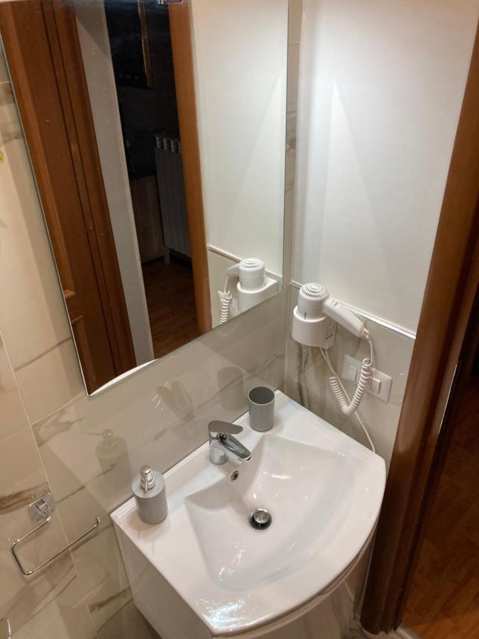 Calefati House Possibilita Self Check In Dopo Le 22 Appartement Bari Buitenkant foto